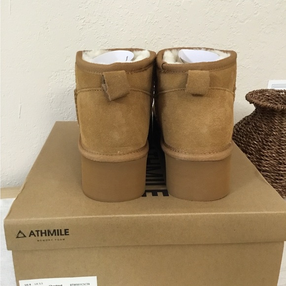 Women\'s Tan Winter Boots
